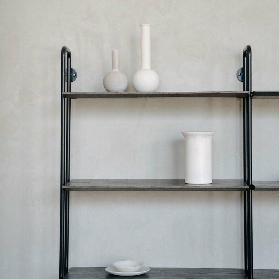 Minimalistic shelves